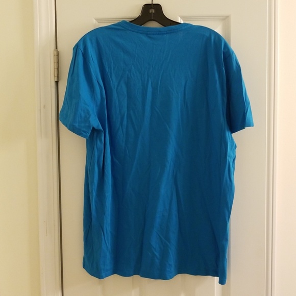 Lacoste v neck tee - Picture 2 of 4